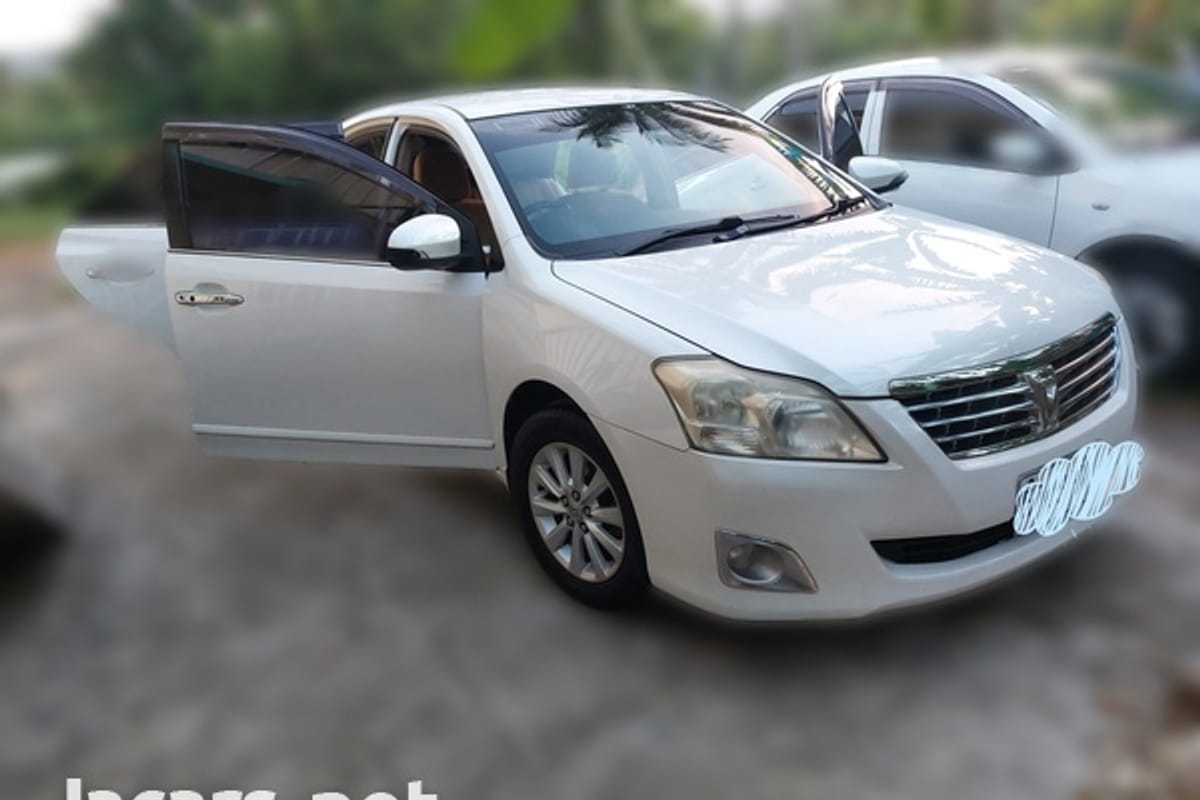 Toyota Premio 1,8L 2013