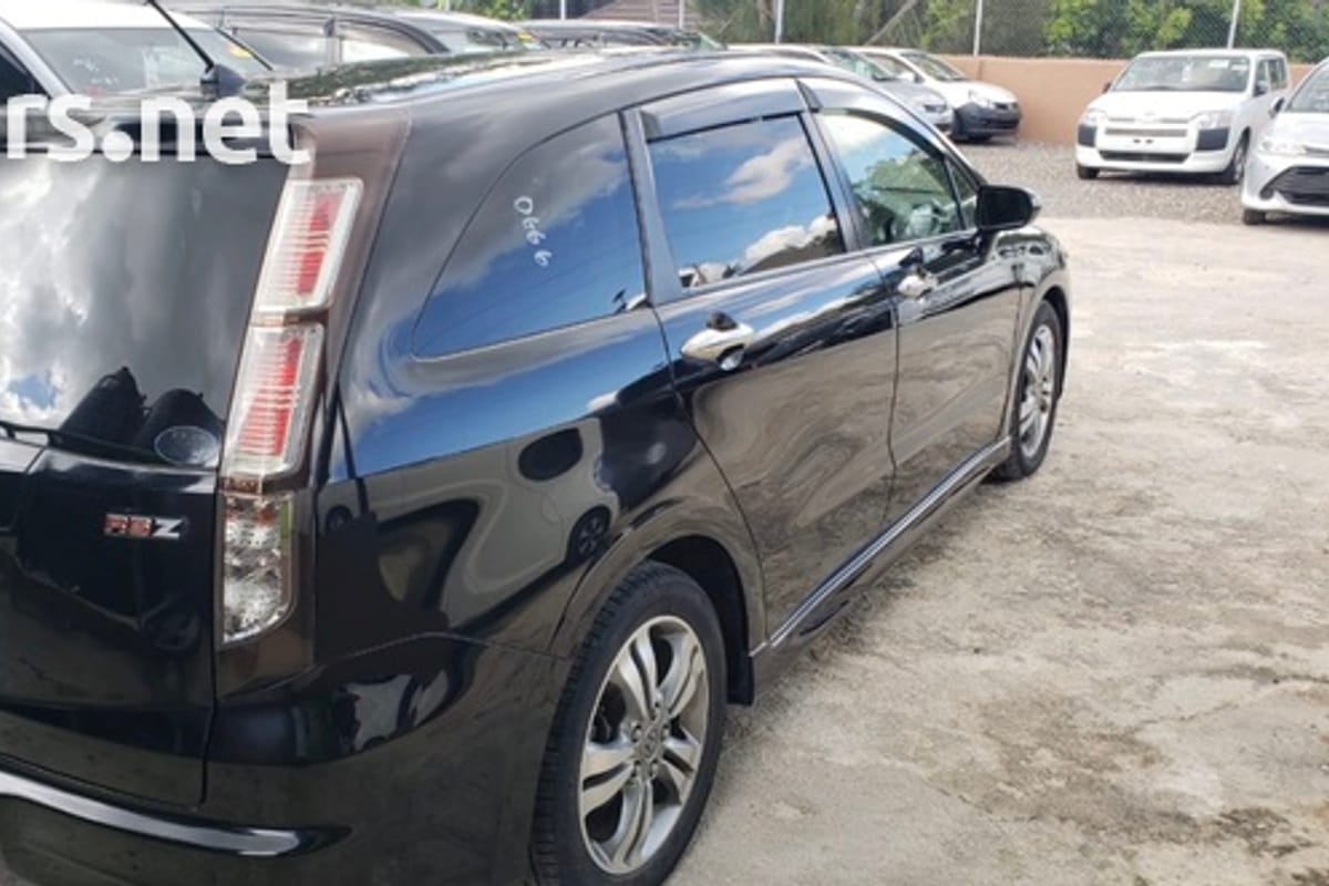 Honda Stream 1,8L 2011