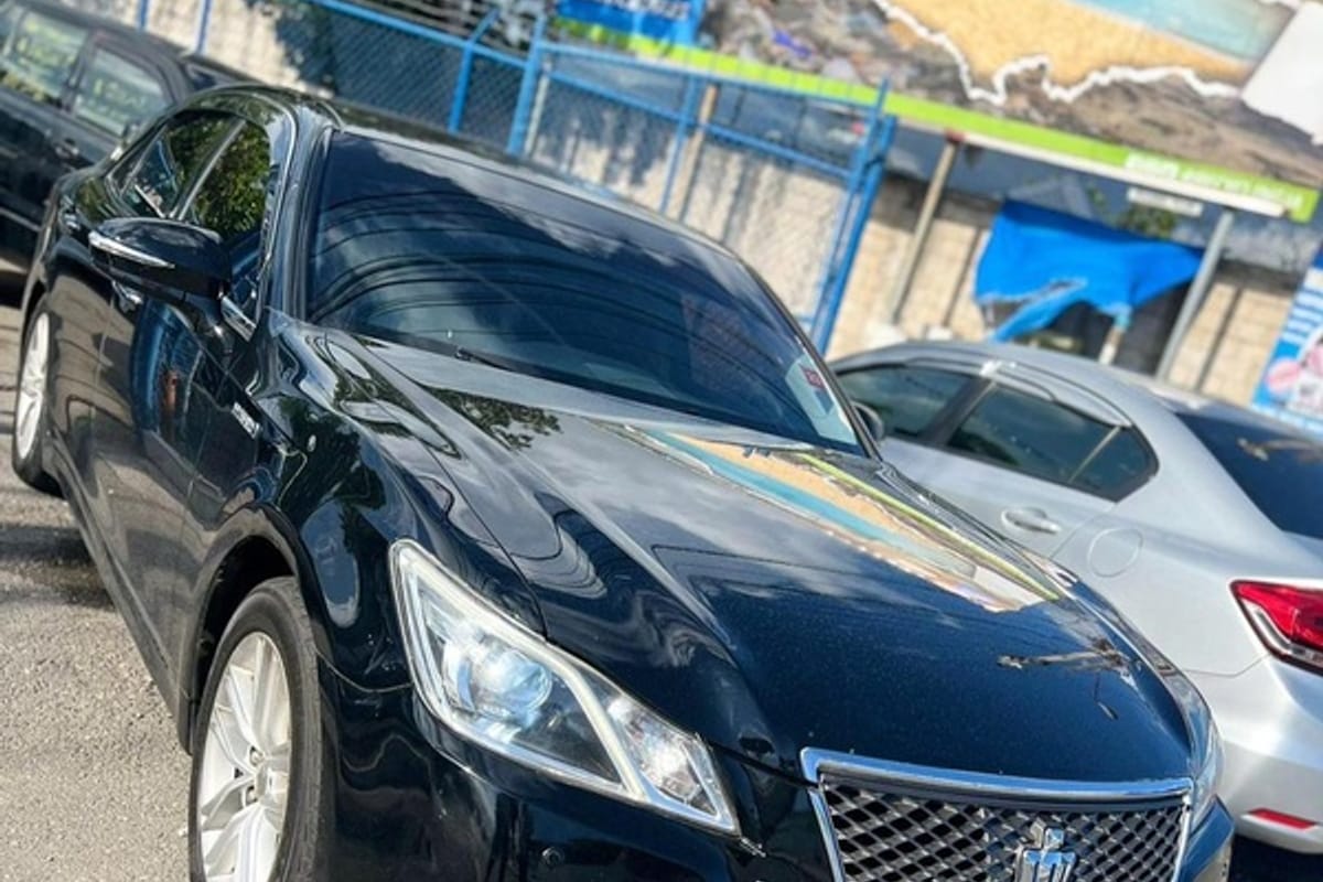 Toyota Crown 3,0L 2014