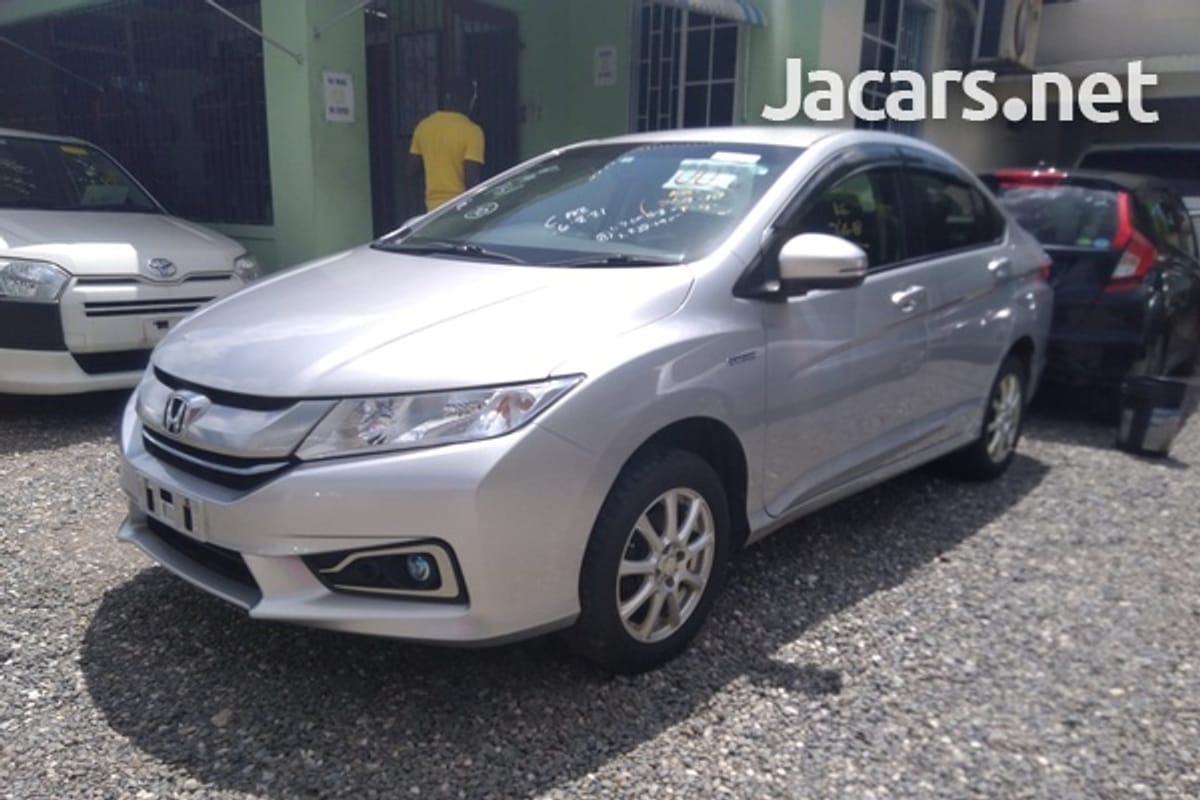 Honda Grace 1,5L 2017