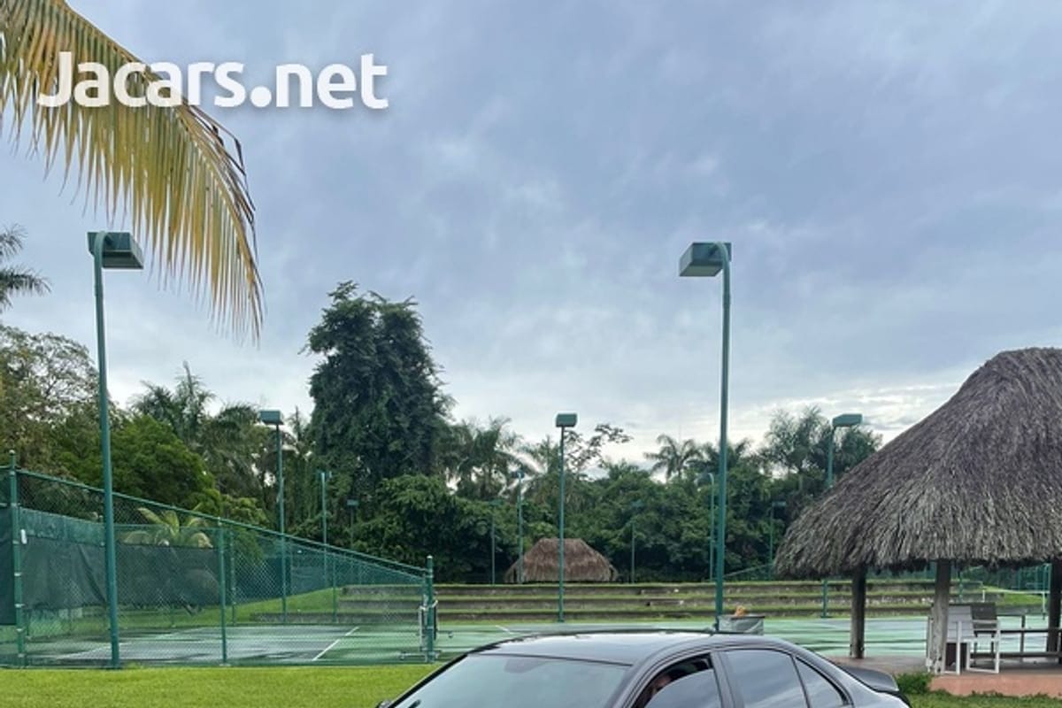 Mercedes-Benz C-Class 6,2L 2009