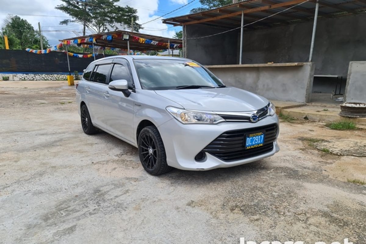 Toyota Fielder 1,5L 2016