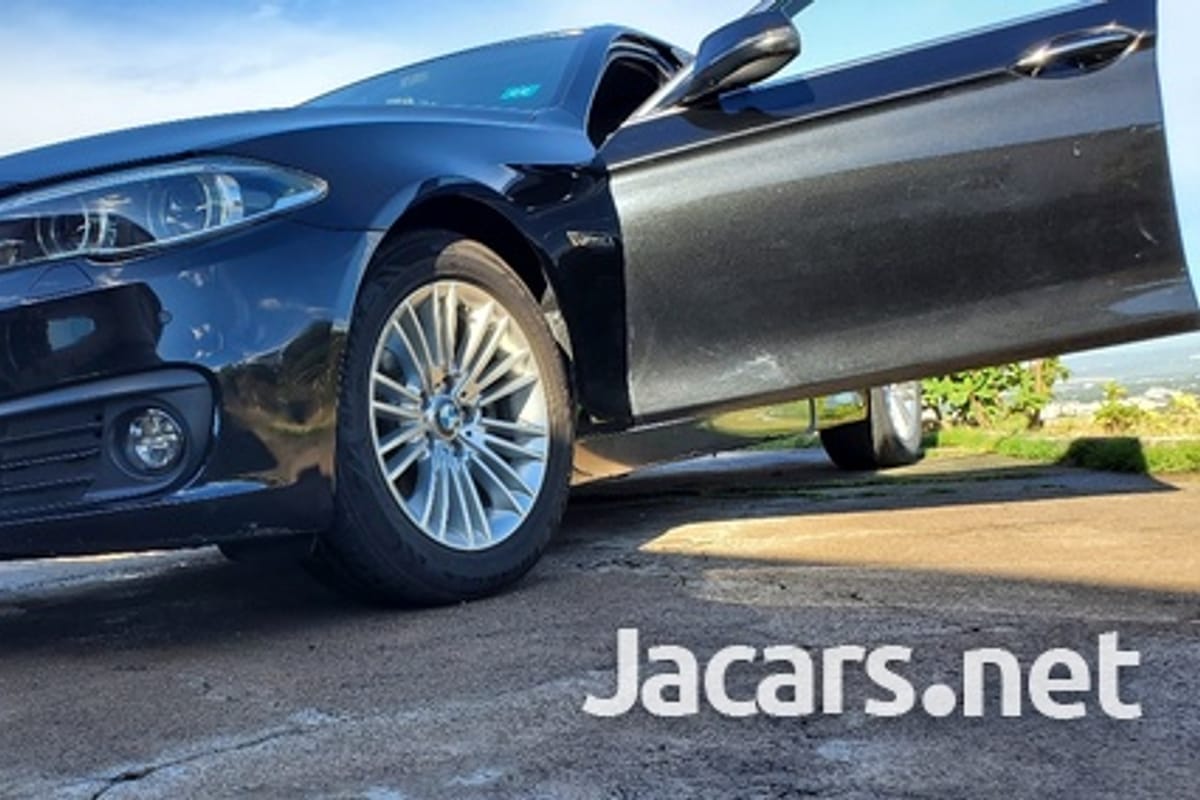 BMW 5-Series 2,2L 2014