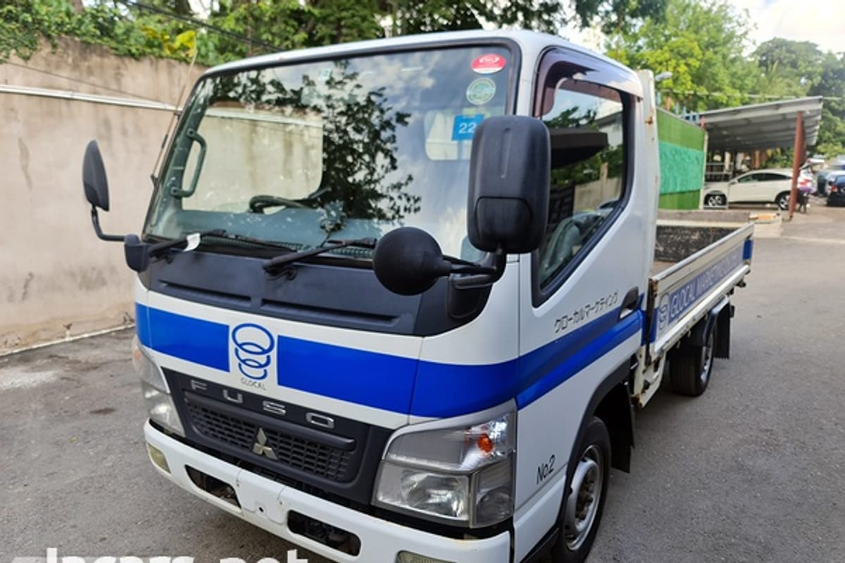 Mitsubishi Canter 3,0L 2011