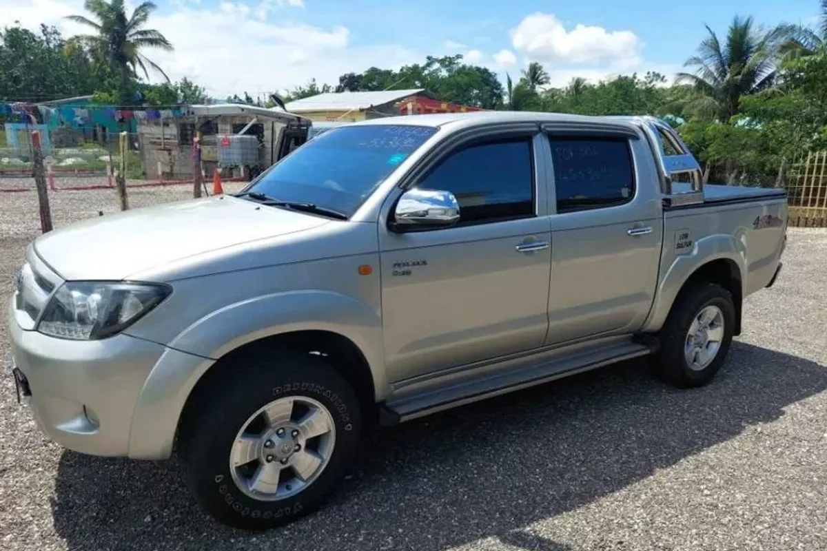 2007 4x4 Toyota Hilux