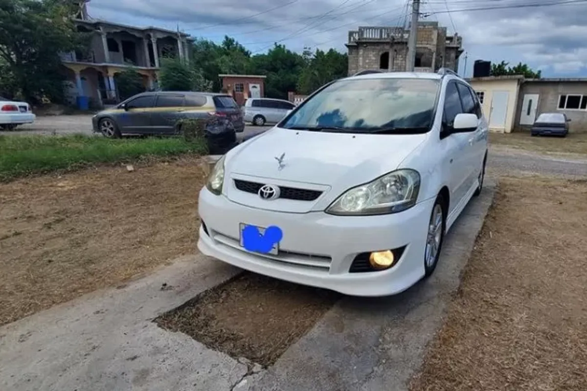 2007 toyota ipsum 240s