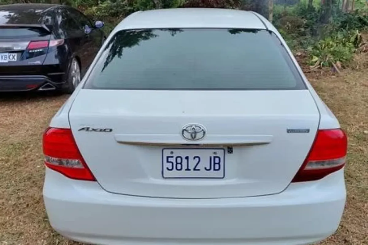 2009 Toyota button start 2zr axio