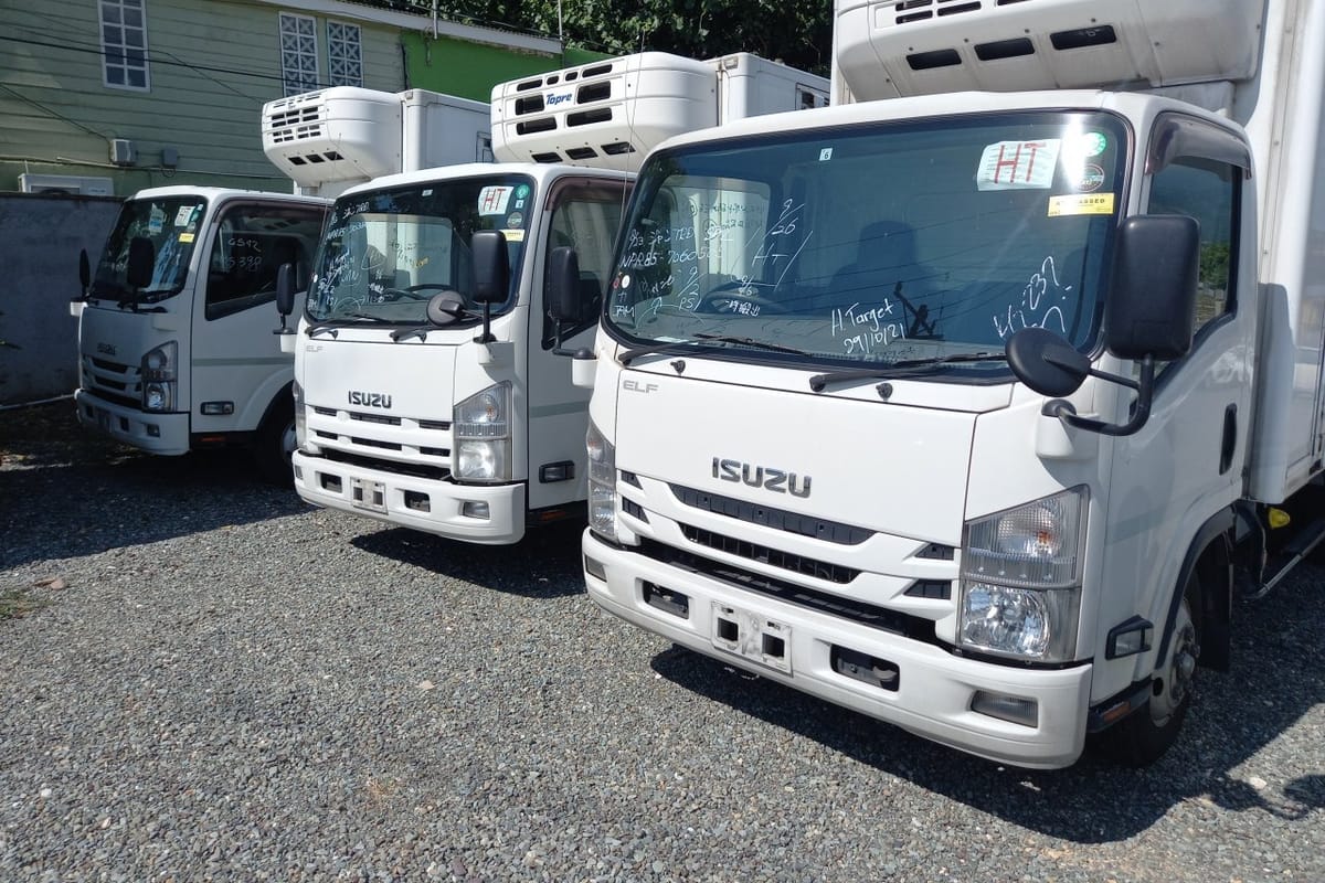 For Sale: 2011 & 2015 ISUZU ELF 3 TON