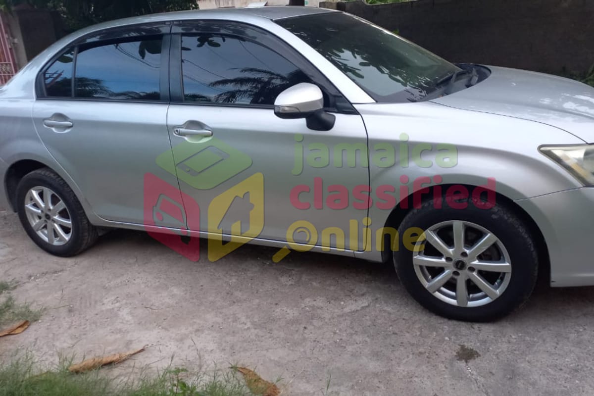 For Sale: 2013 Toyota Axio