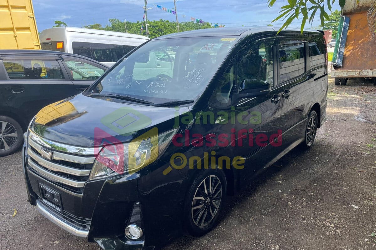 For Sale: 2014 Toyota Noah New Shaped