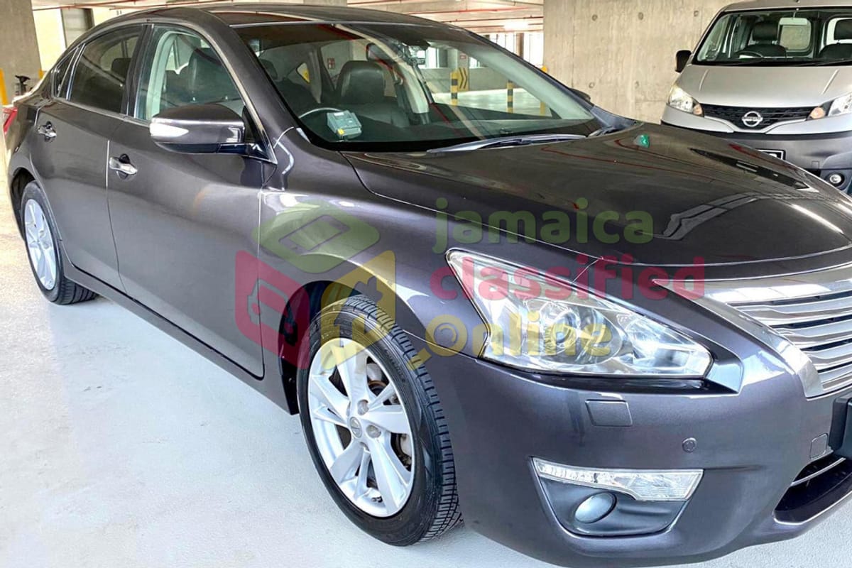 For Sale: 2015 NISSAN TEANA (NEWLY IMPORTED)