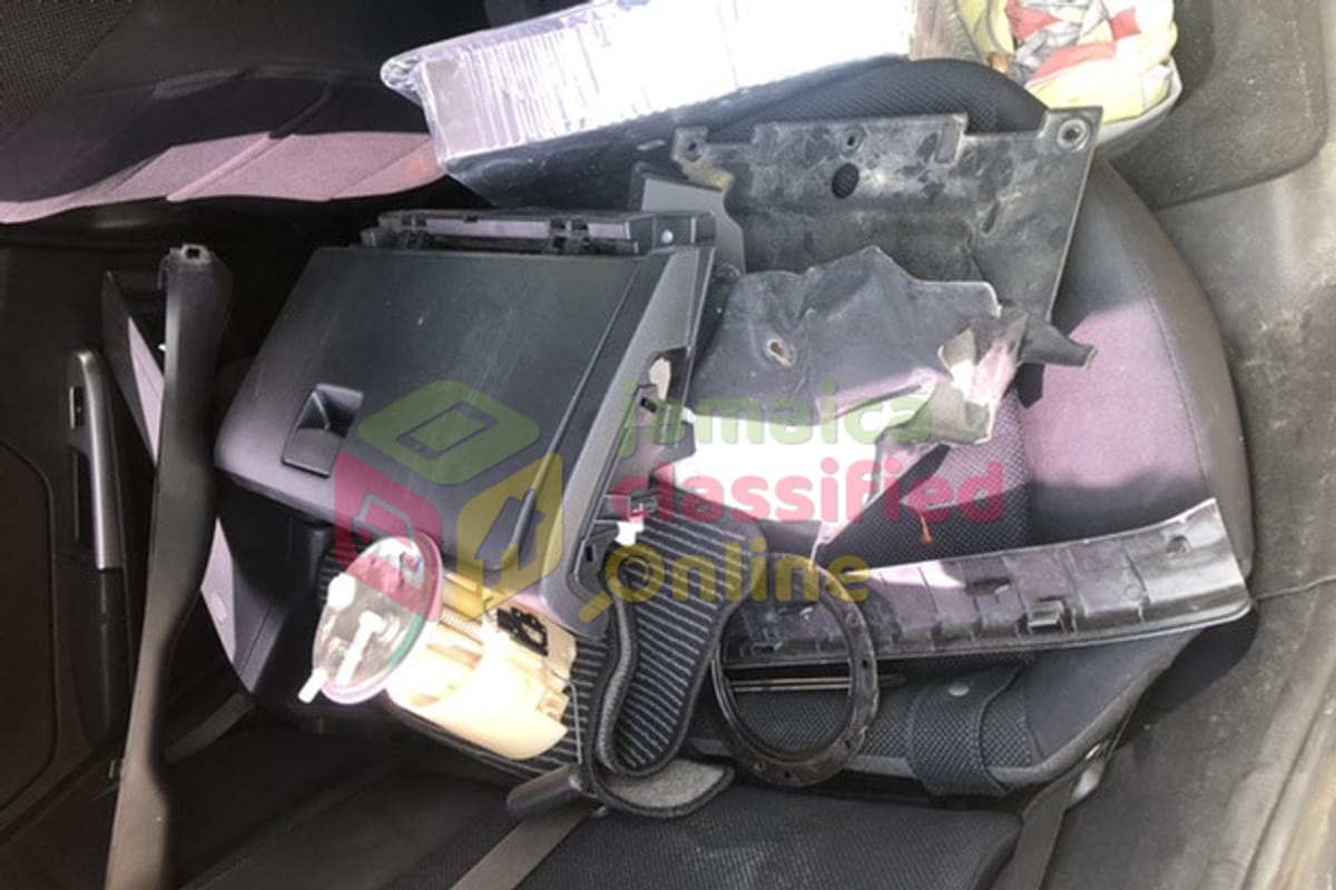 For Sale: 2015 SUBARU G4 AWD SCRAPPING OUT TODAY