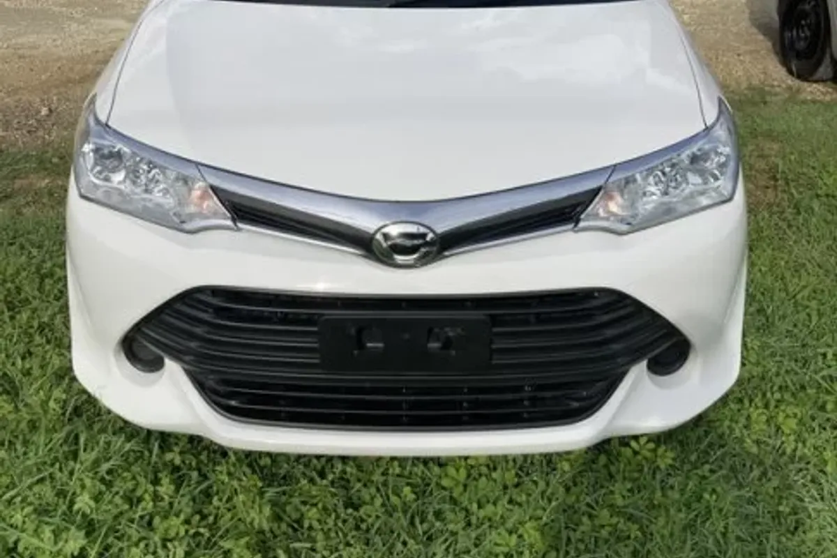 2016 Toyota Axio