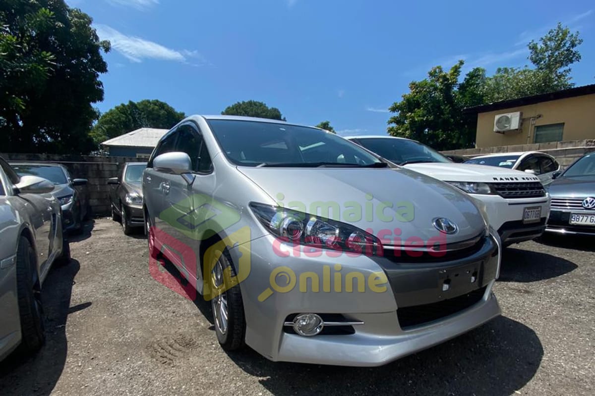 For Sale: 2017 Toyota Wish