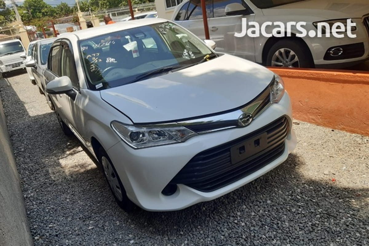 Toyota Axio 1,5L 2017