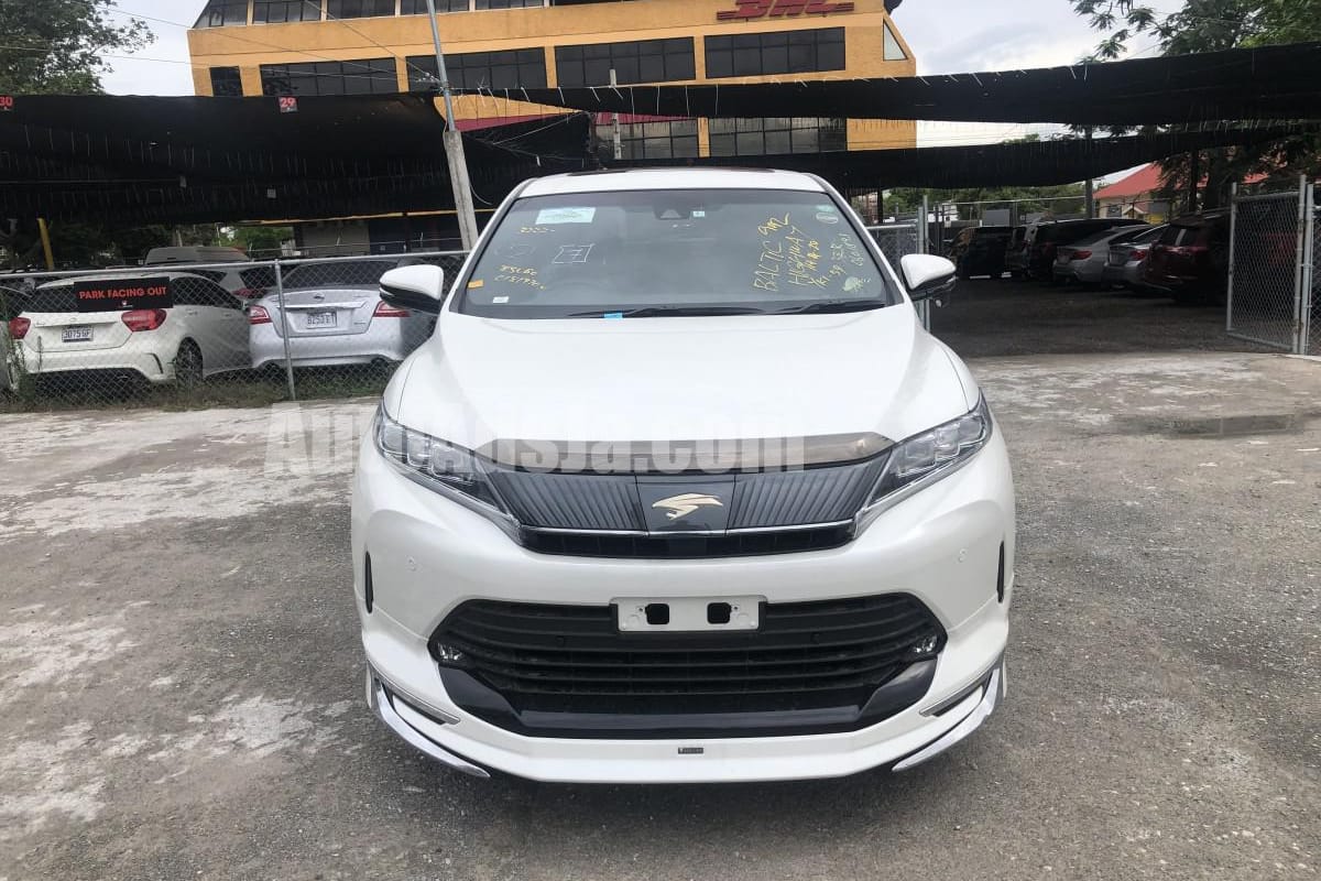 2020 Toyota HARRIER