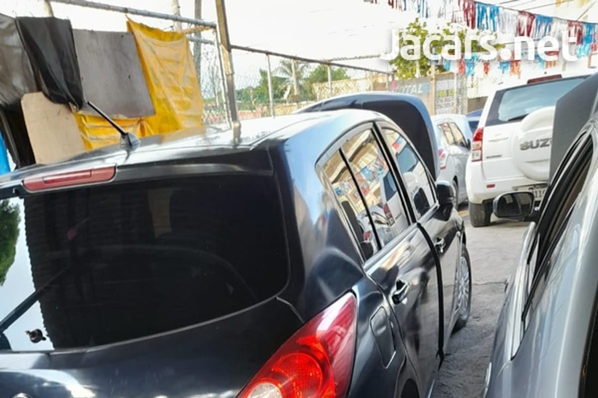 Nissan Tiida 1,5L 2009