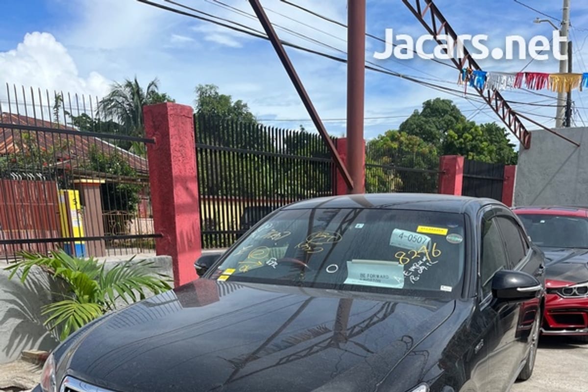 Toyota Crown 3,5L 2015