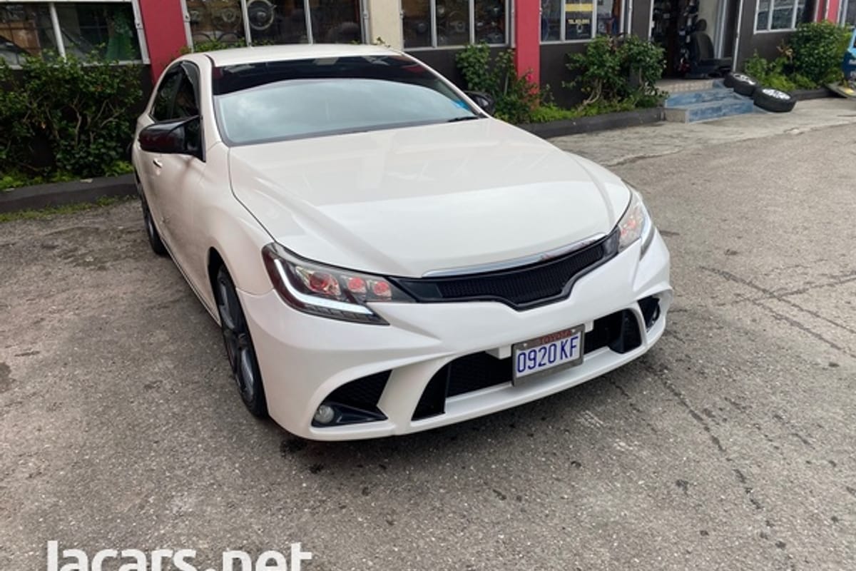 Toyota Mark X 2,5L 2015