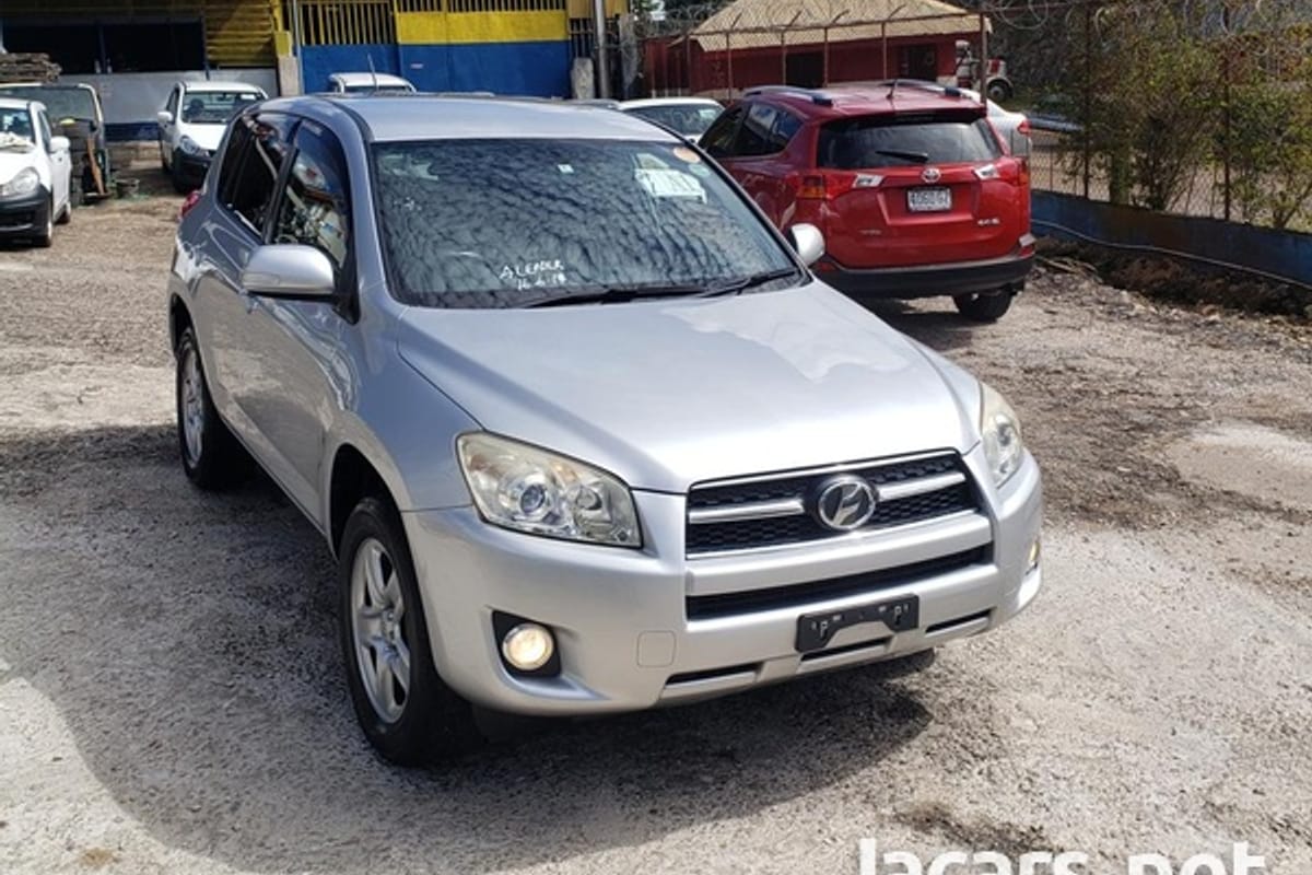 Toyota RAV4 2,0L 2014