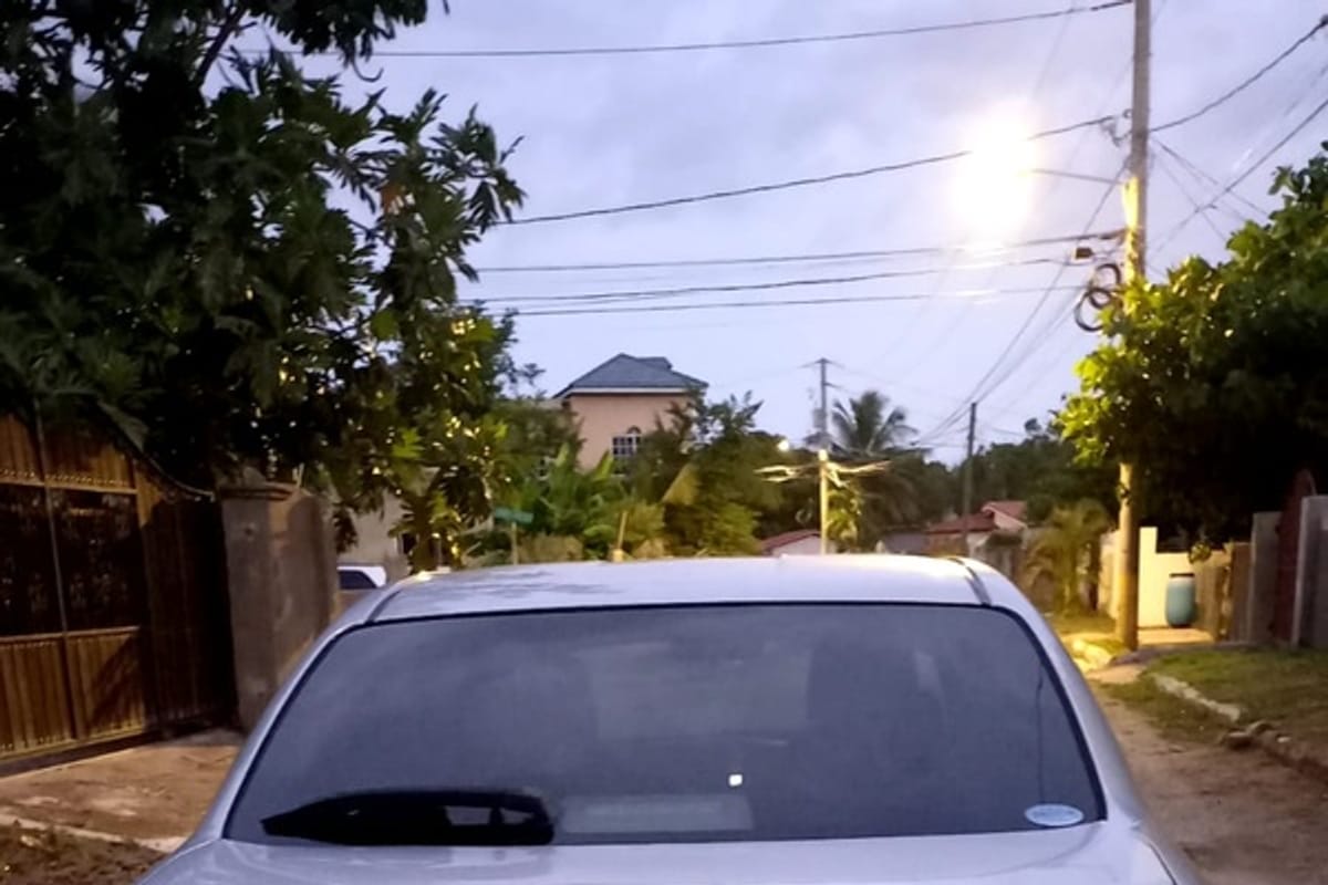 Toyota Axio 1,5L 2013