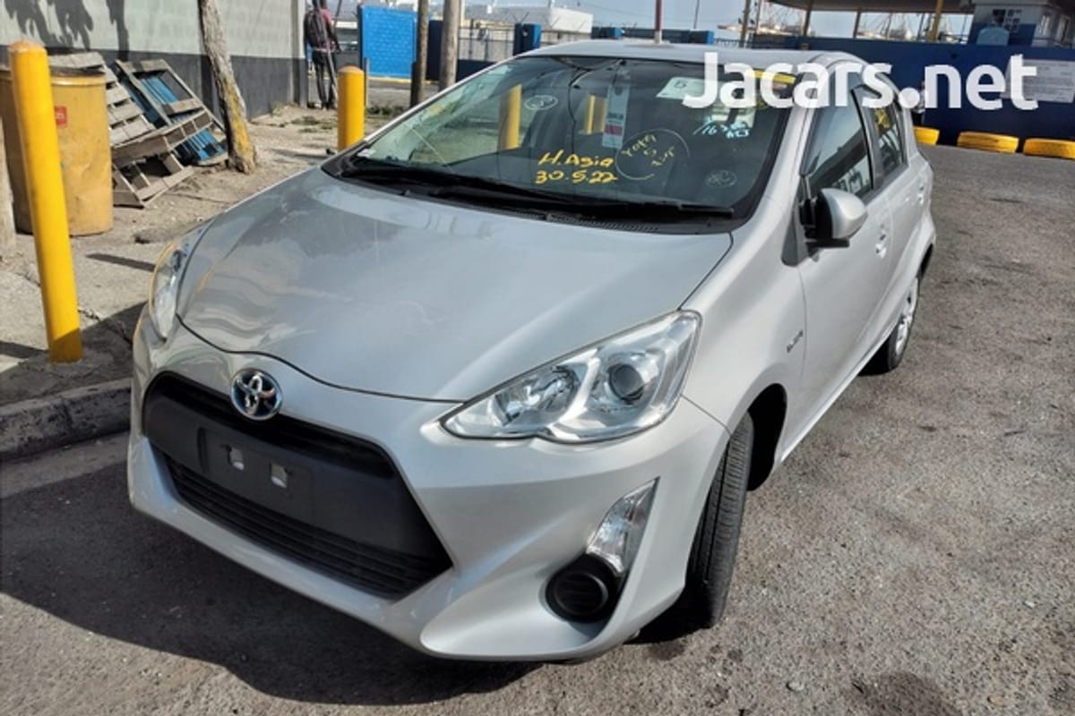 Toyota Aqua 1,5L 2017