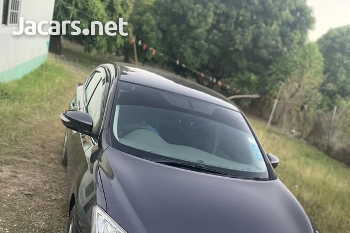 Nissan Sylphy 1,8L 2013