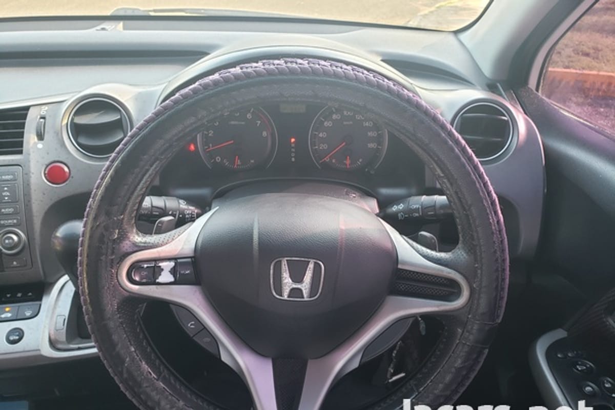 Honda Stream 2,0L 2011