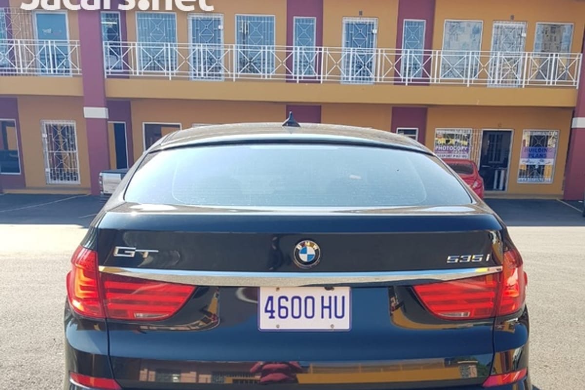 BMW 5-Series 3,0L 2011