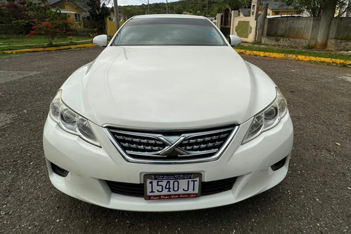 Toyota Mark X 2,5L 2012