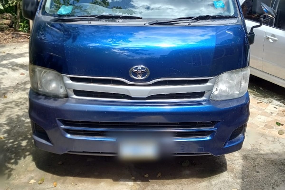 2013 Toyota Hiace 2.7ltre