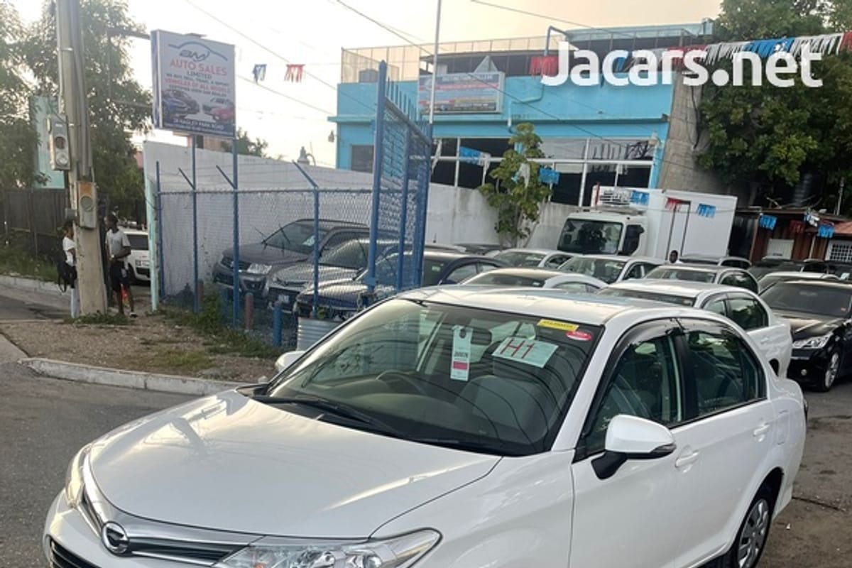 Toyota Axio 1,5L 2017