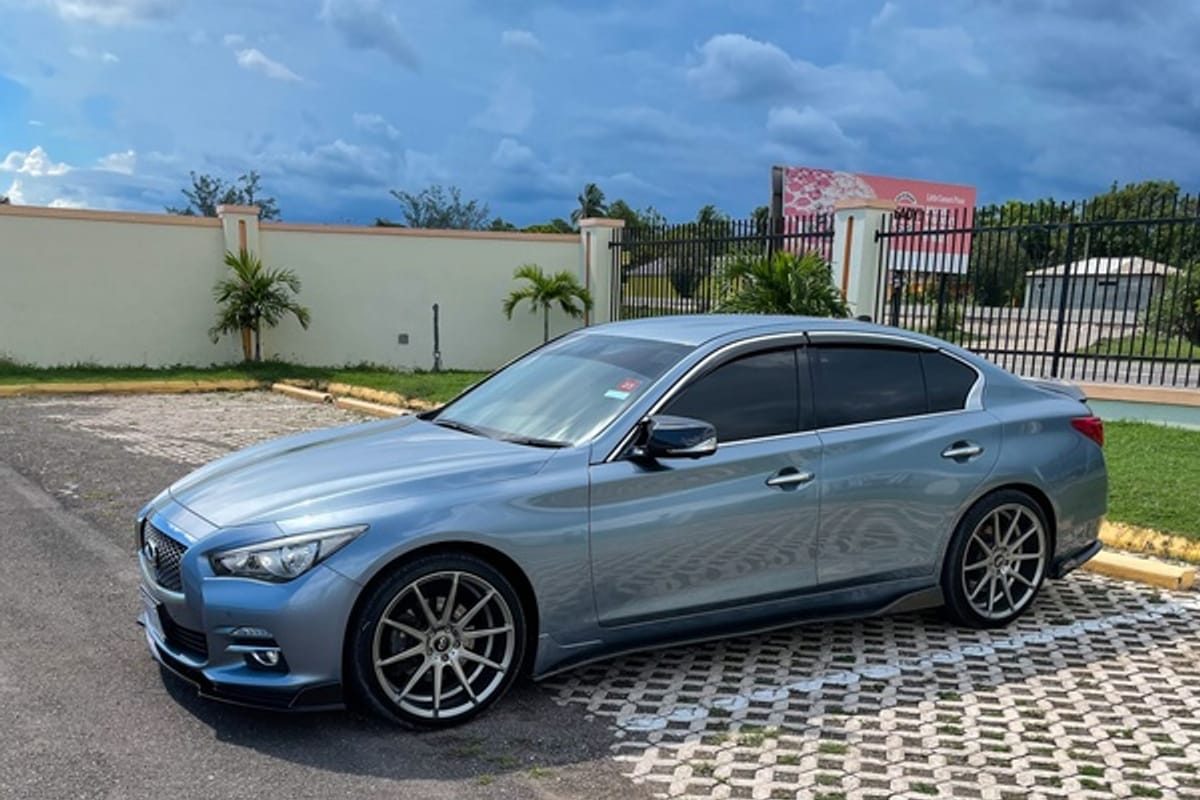 Nissan Skyline 2,0L 2015