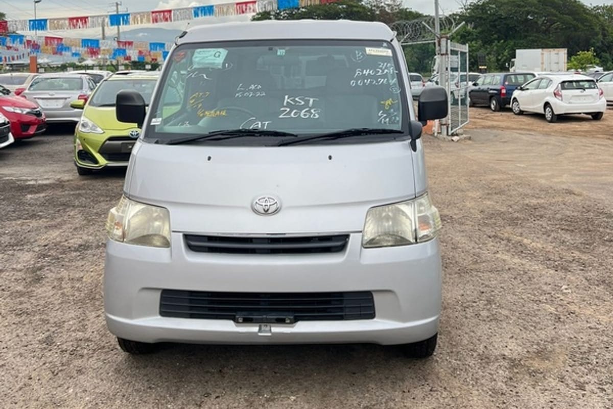 Toyota Town Ace 1,5L 2013