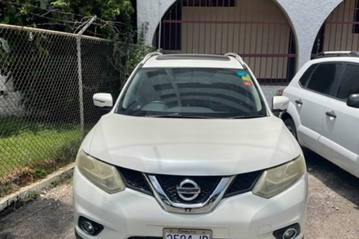 Nissan X-Trail 2,0L 2015