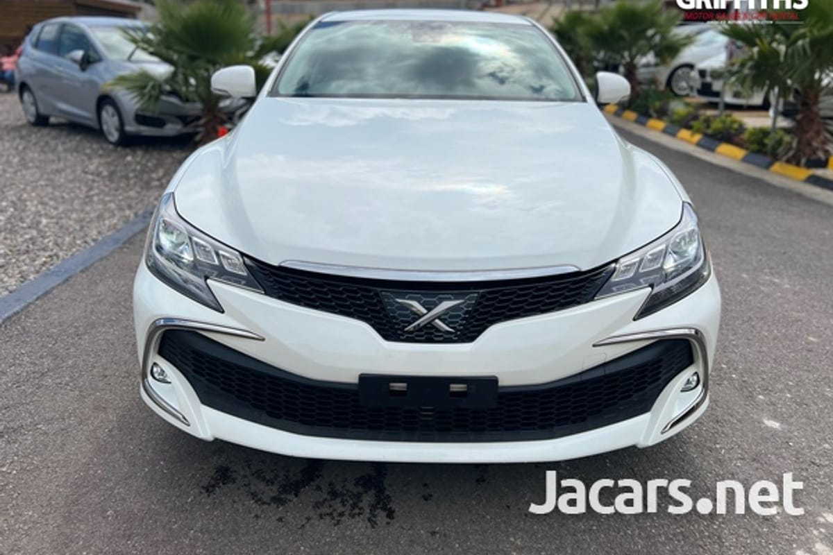 Toyota Mark X 2,5L 2017