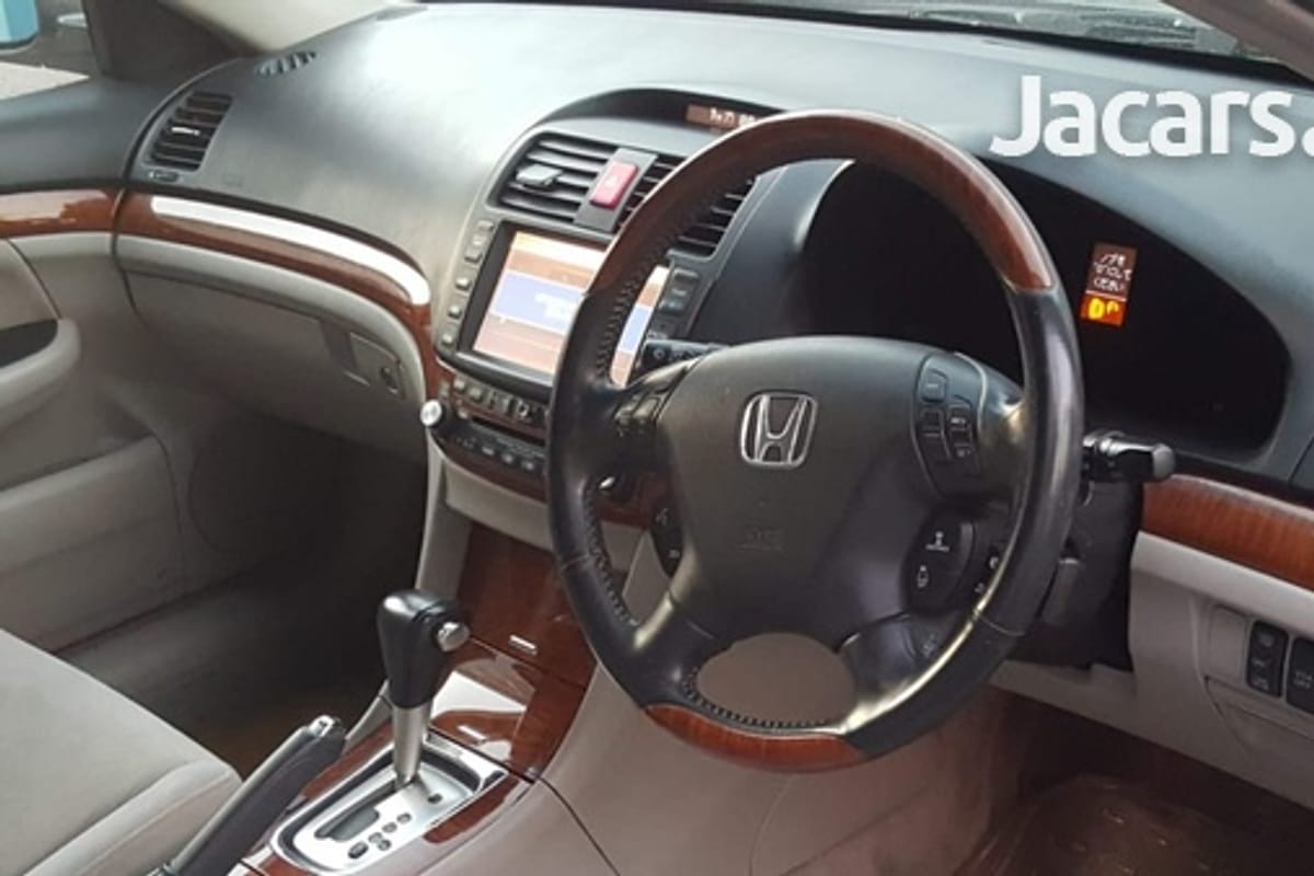 Honda Inspire 3,0L 2007