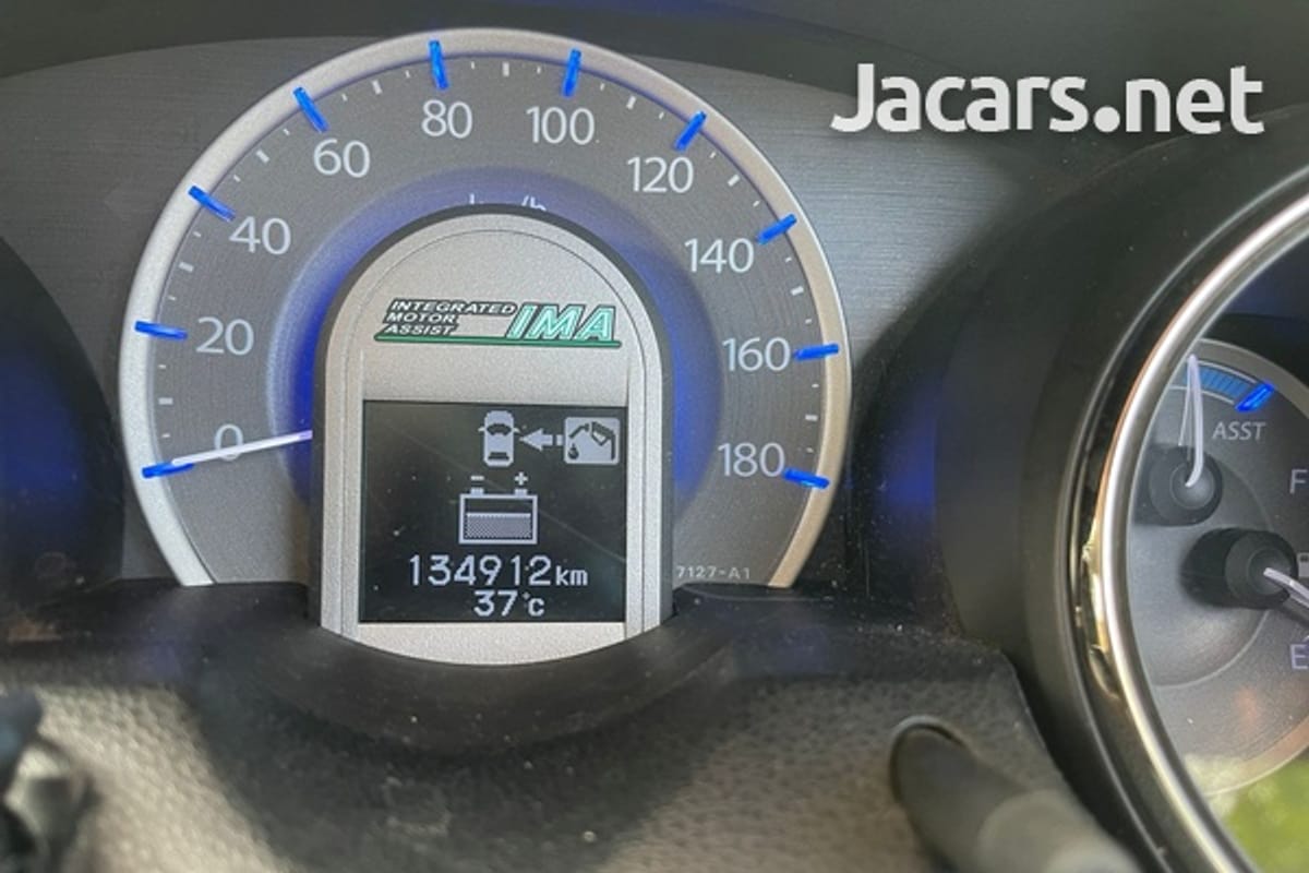 Honda Fit Shuttle 1,3L 2014