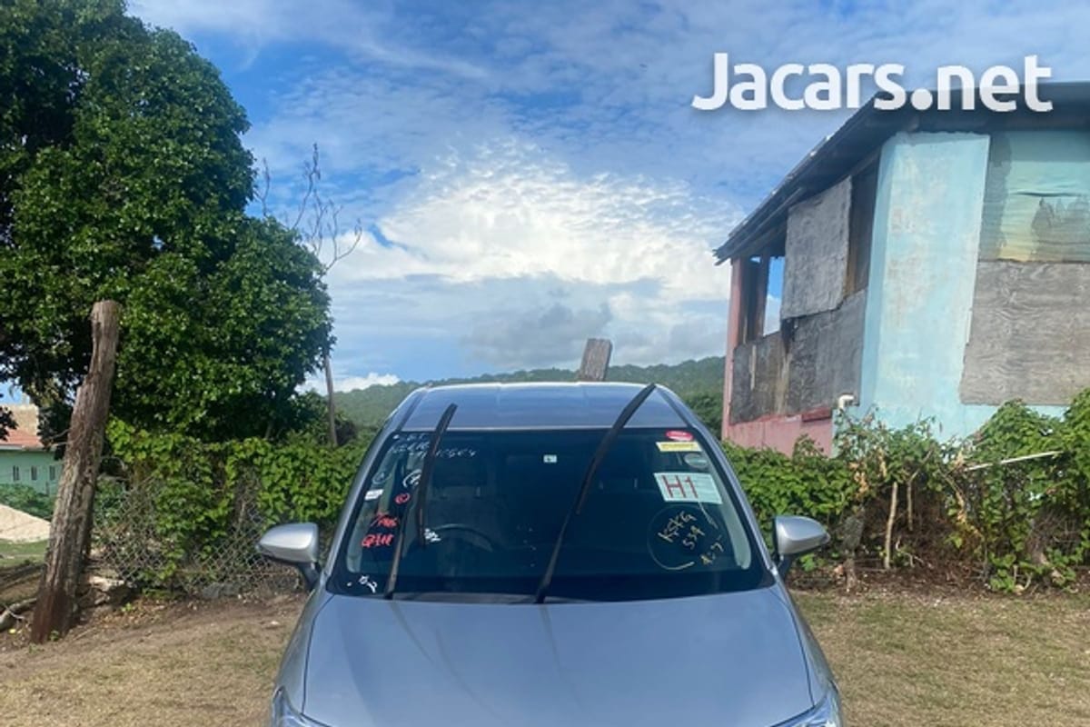 Toyota Axio 1,5L 2017