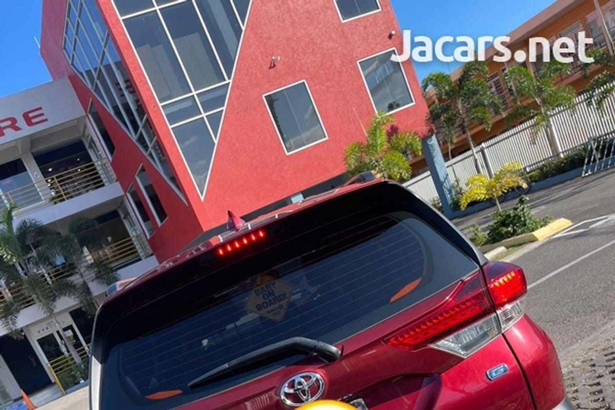 Toyota Rush 1,5L 2021