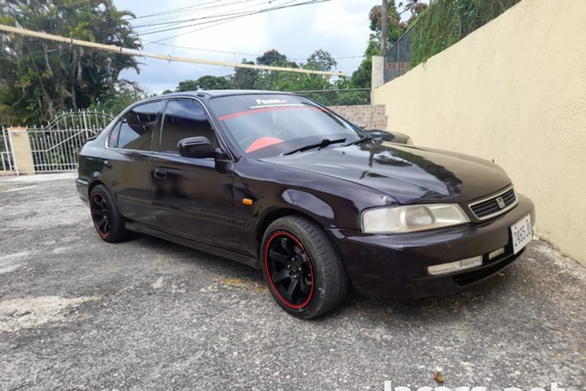Honda Torneo 1,5L 2000