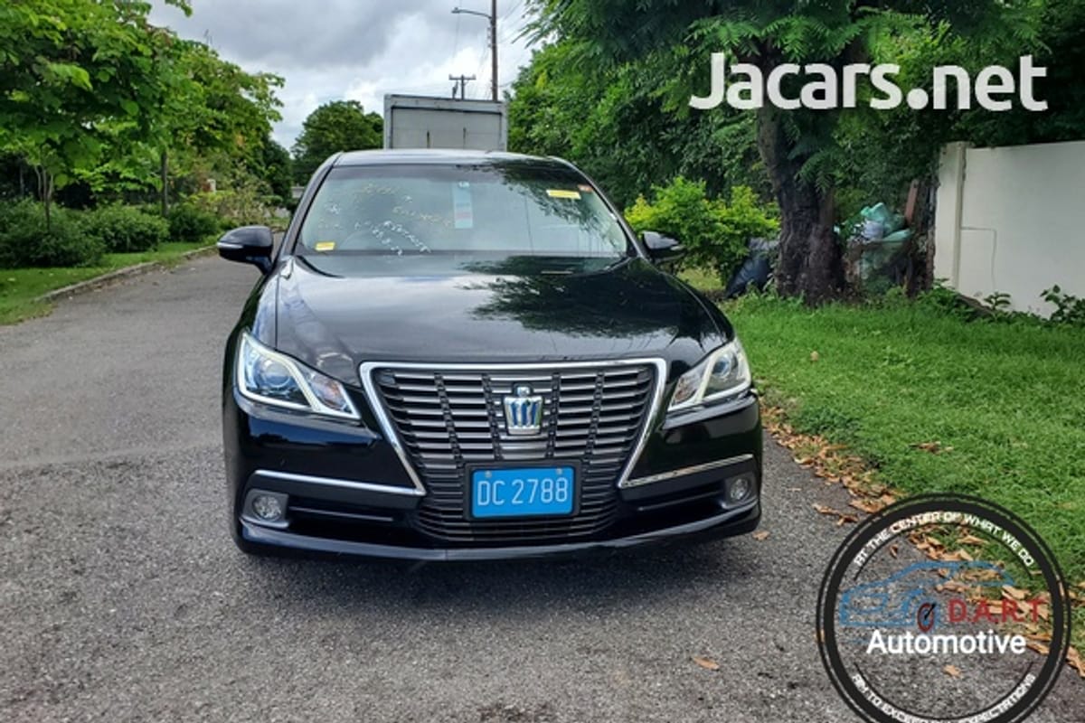 Toyota Crown 2,5L 2014