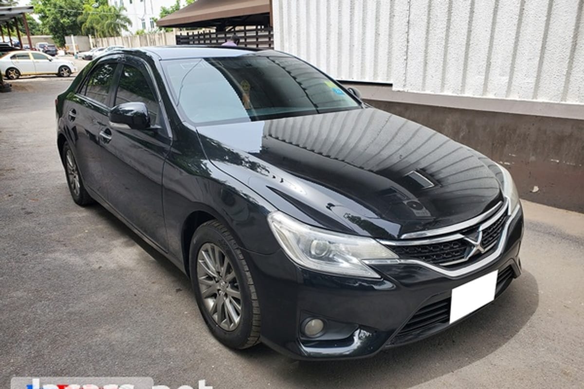 Toyota Mark X 2,5L 2014