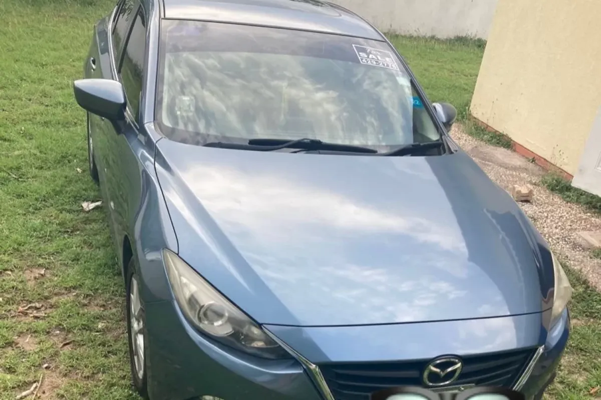 MAZDA3 with NEGOTIATION