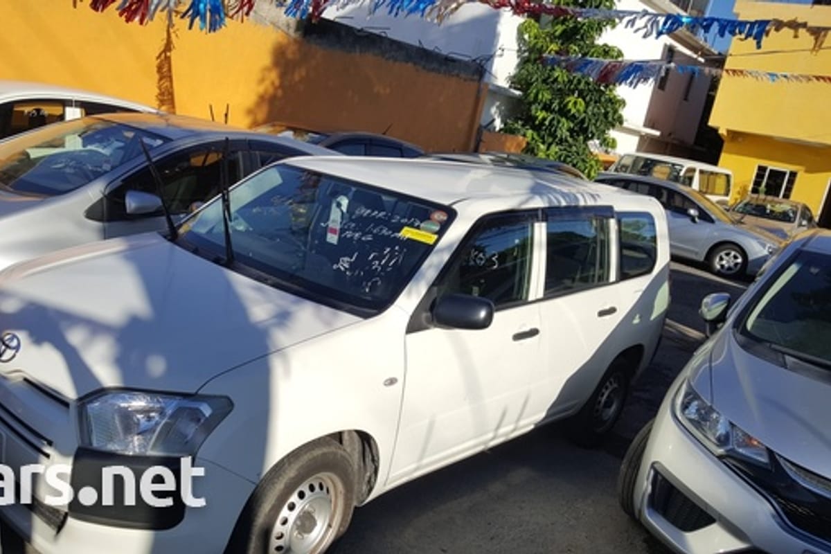 Toyota Probox 1,5L 2017