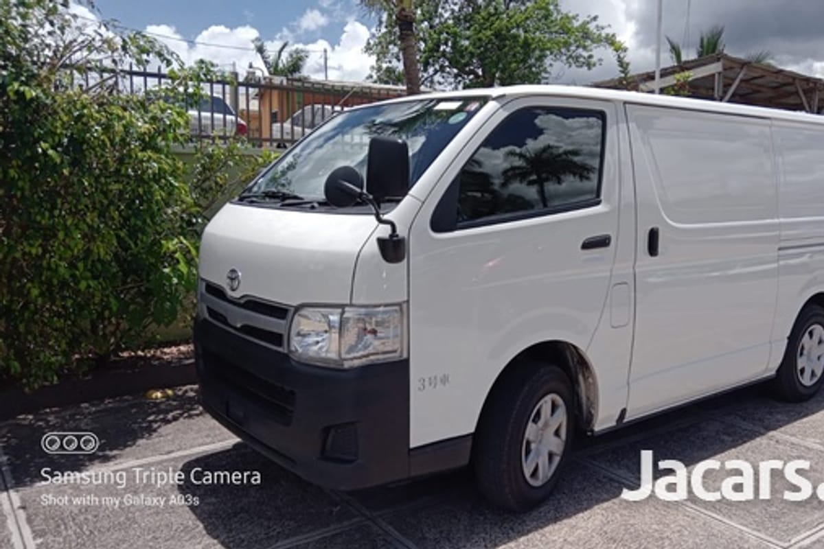 Toyota Hiace 3,0L 2012