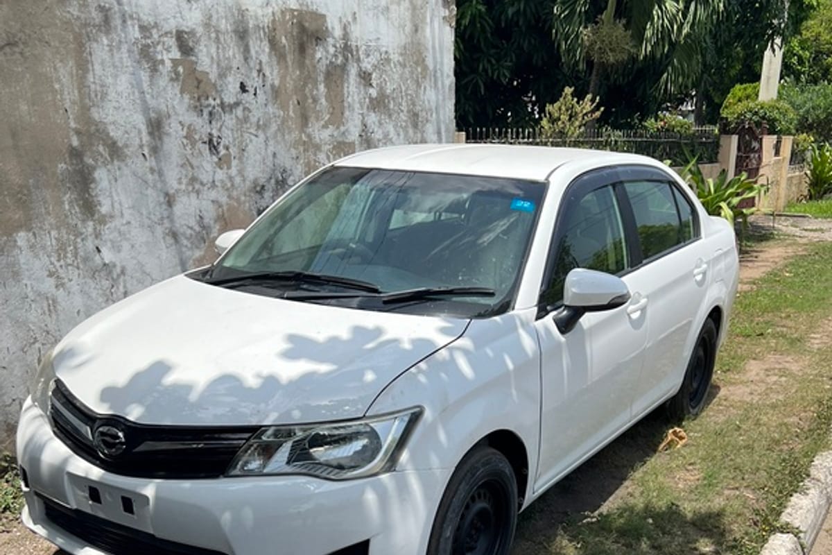 Toyota Axio 1,5L 2014