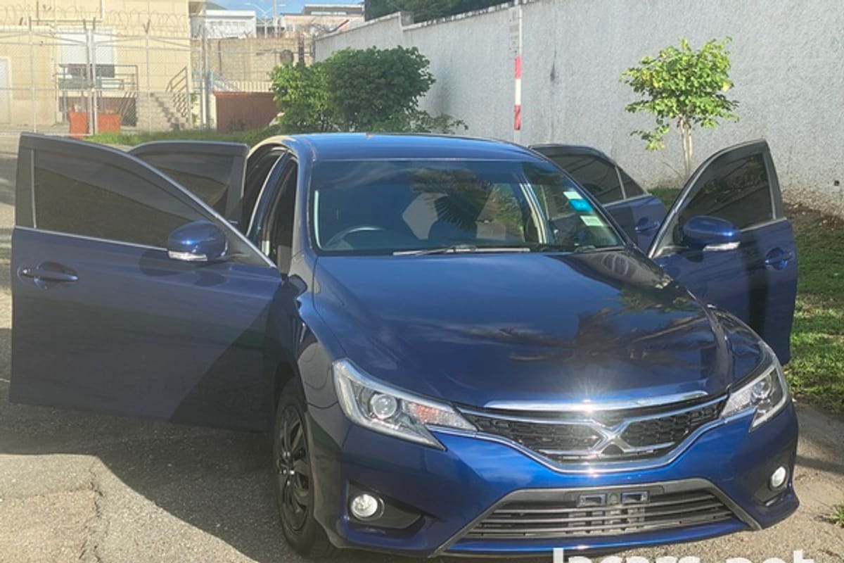 Toyota Mark X 2,5L 2015