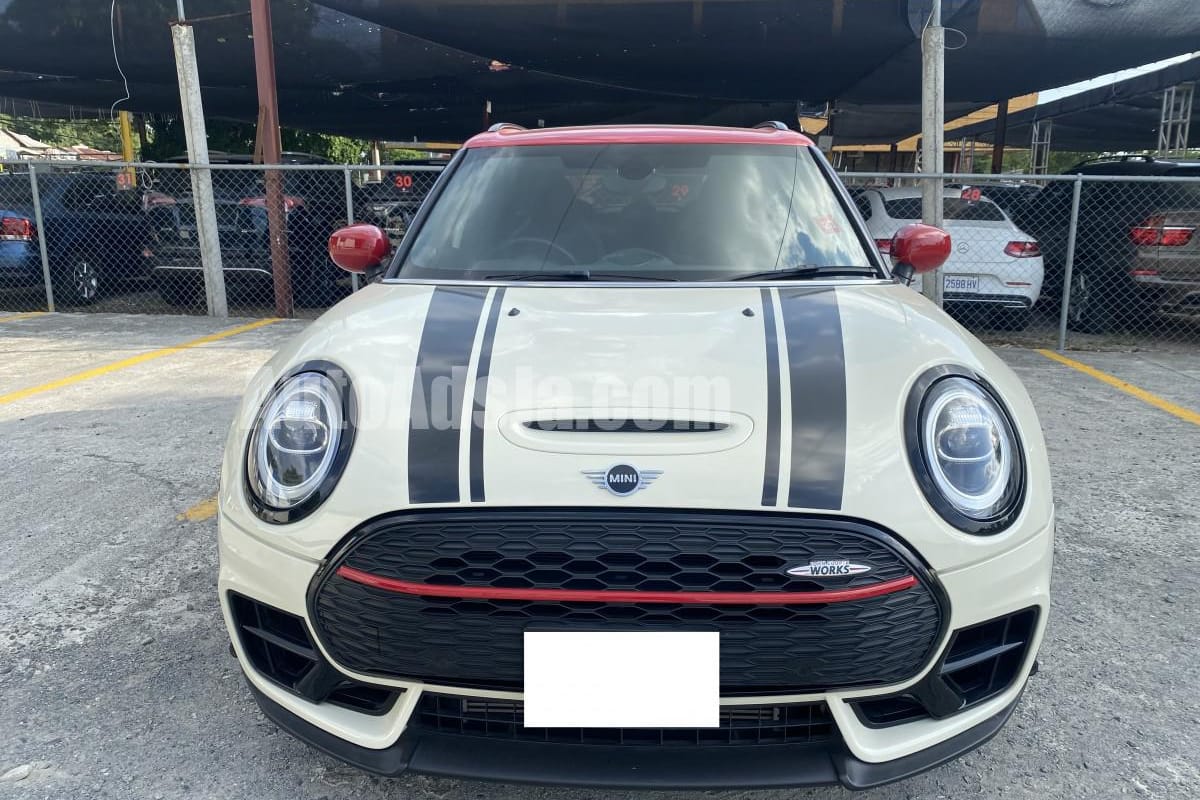 2020 Mini COOPER CLUBMAN