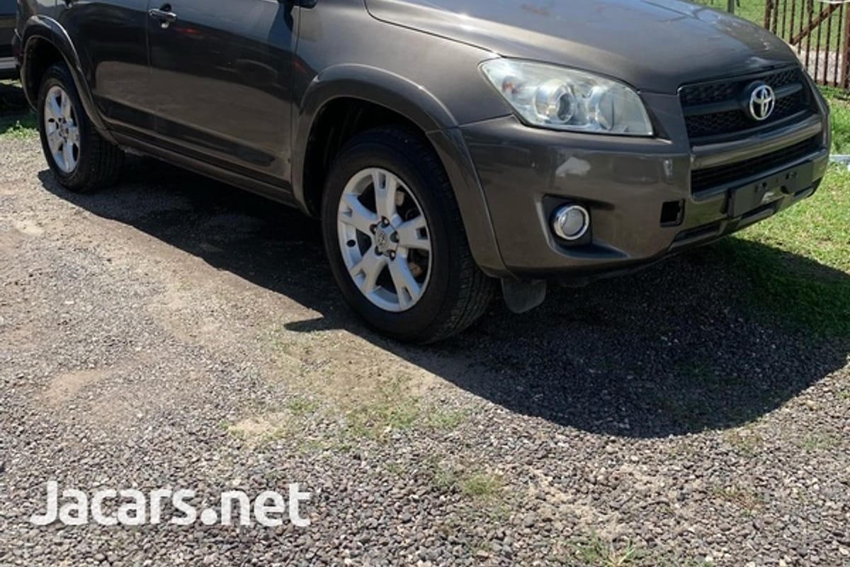 Toyota RAV4 2,4L 2012